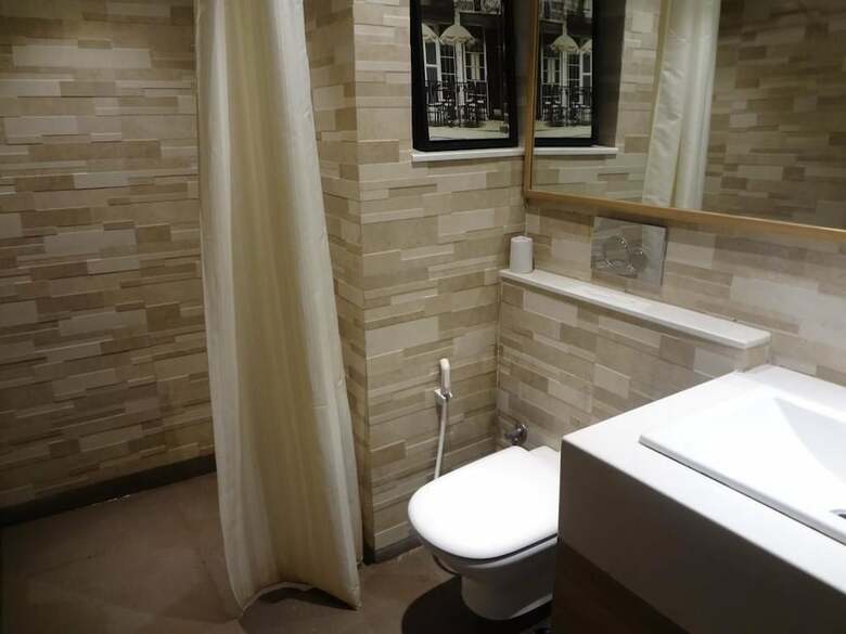 Hotel Jk Rooms 118 Urban Hermitage