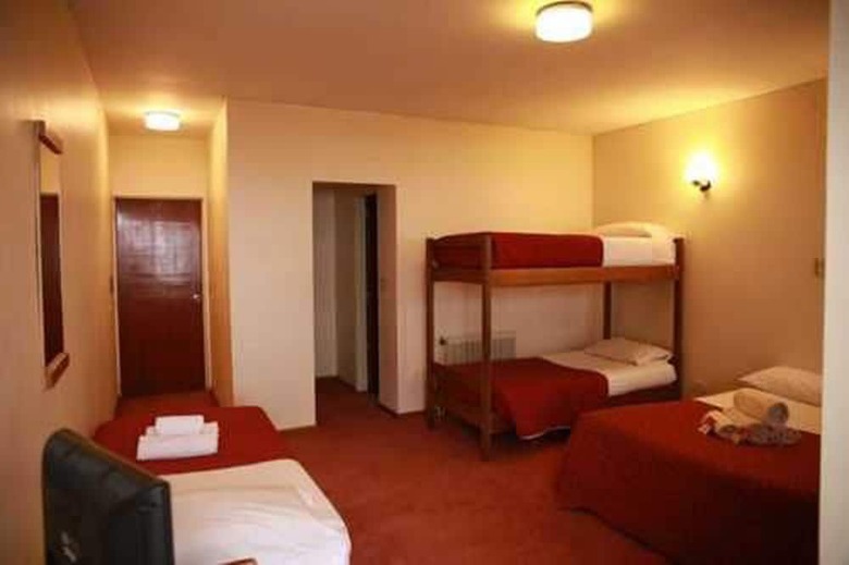 Ayelen - Hotel De Monta�a