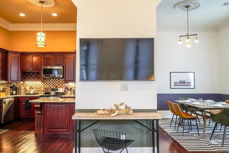 Charming 3br/2ba Home In Historic Treme By Domio