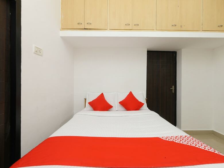 Hotel Oyo 15796 The Haven Service Aparments