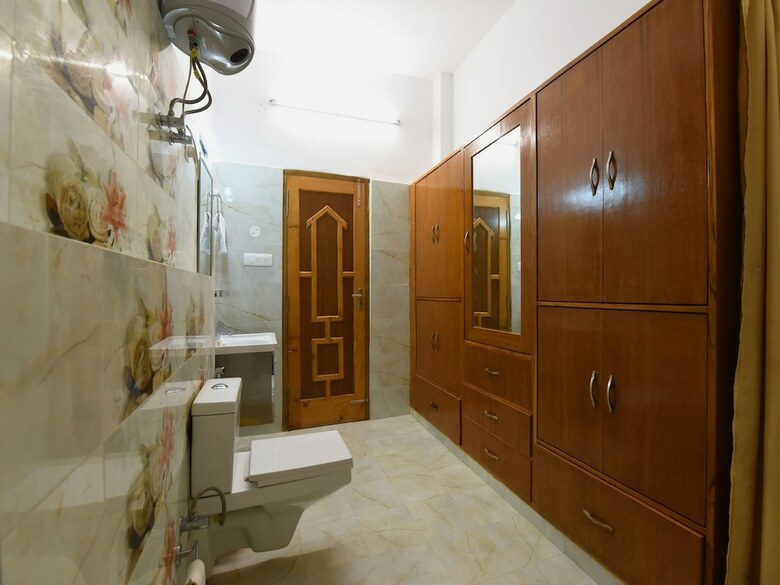 Apartamentos Oyo 14899 Malna Greens