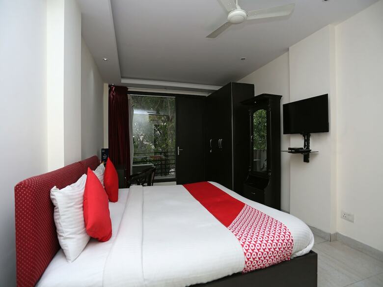 Oyo 16410 Hotel Retreet