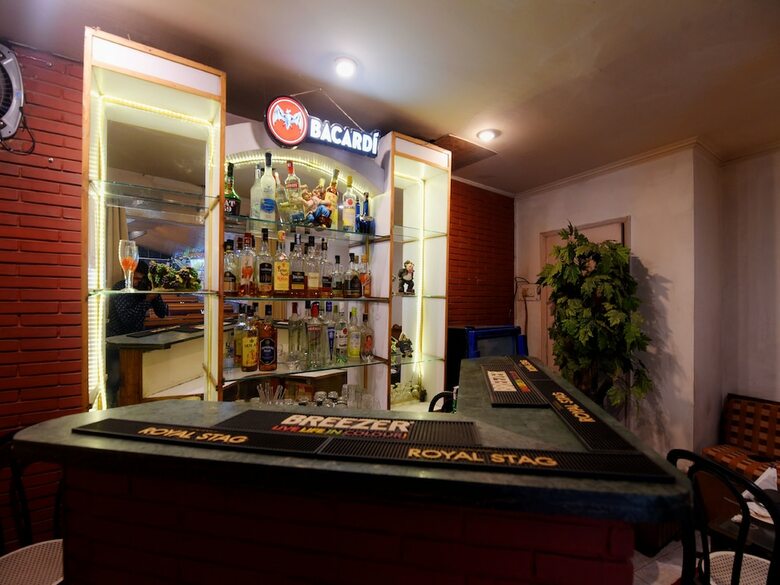 Hotel Oyo 17097 Kenwood Resort