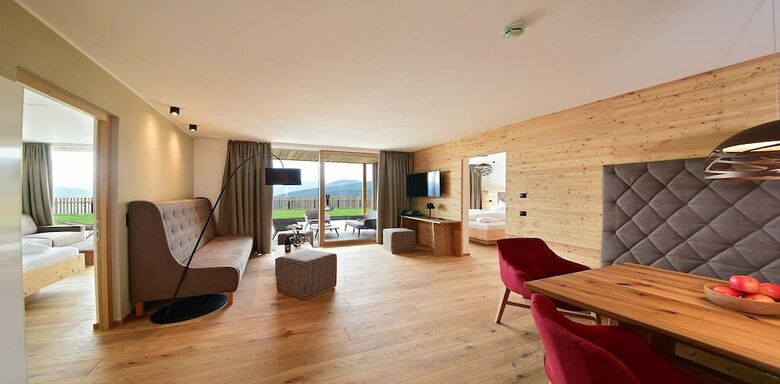 Tratterhof - The Mountain Sky Hotel