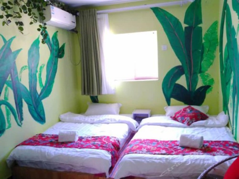 Yijie Holiday Hotel Water Greatwall No.2