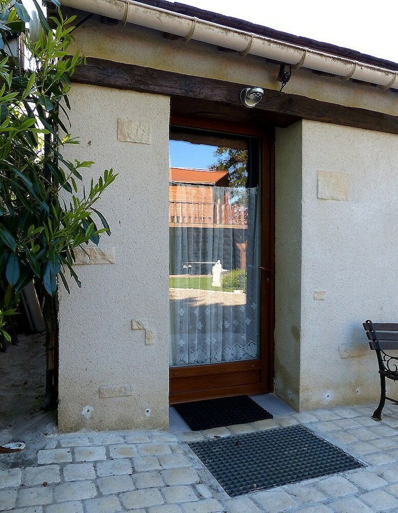 Hotel Les Dauphins De Mareuil