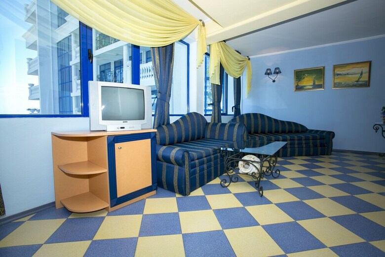 Hotel Chaika Beach Resort