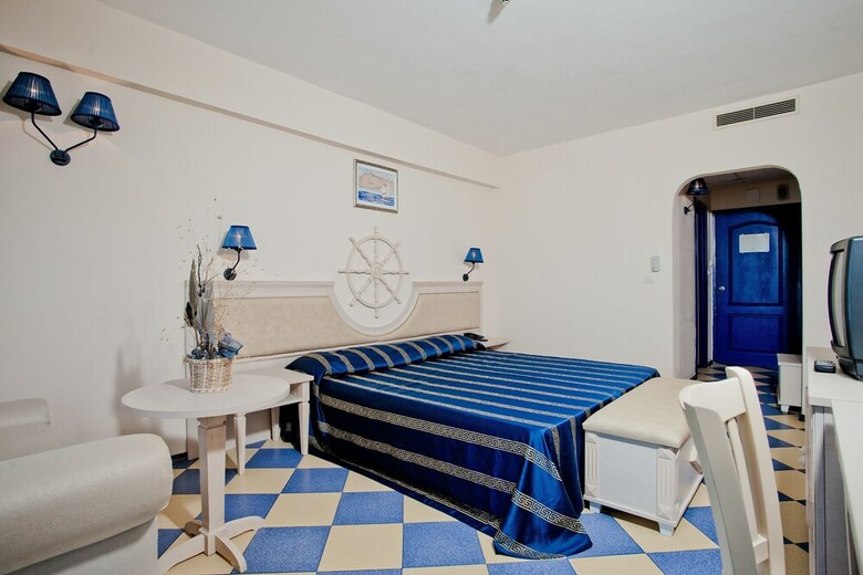 Hotel Chaika Beach Resort