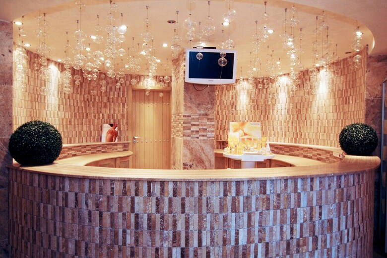 Hotel Chaika Beach Resort