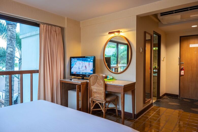 Hotel Samui Natien Resort