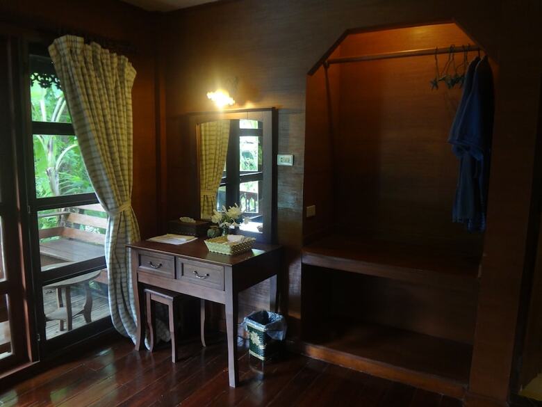 Hotel Fern Resort