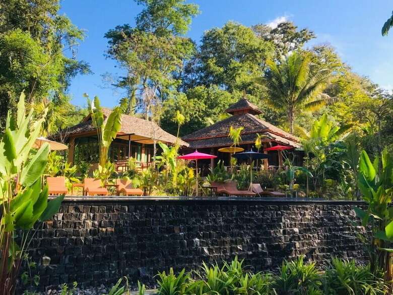 Hotel Fern Resort