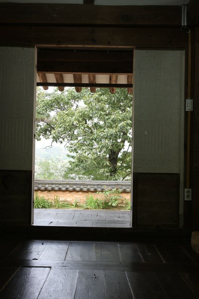 Hotel Okyeon Pavilion