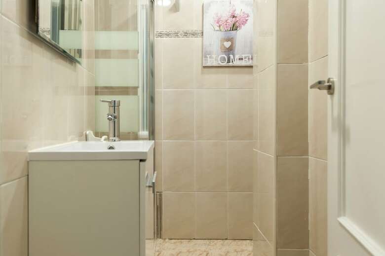 Apartamento Reina Sof�a IV