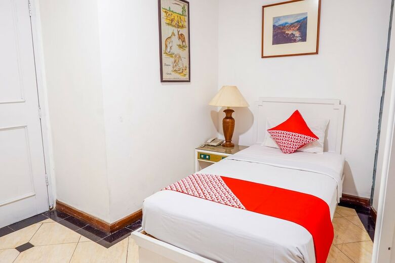 Oyo 1452 Hotel Utari