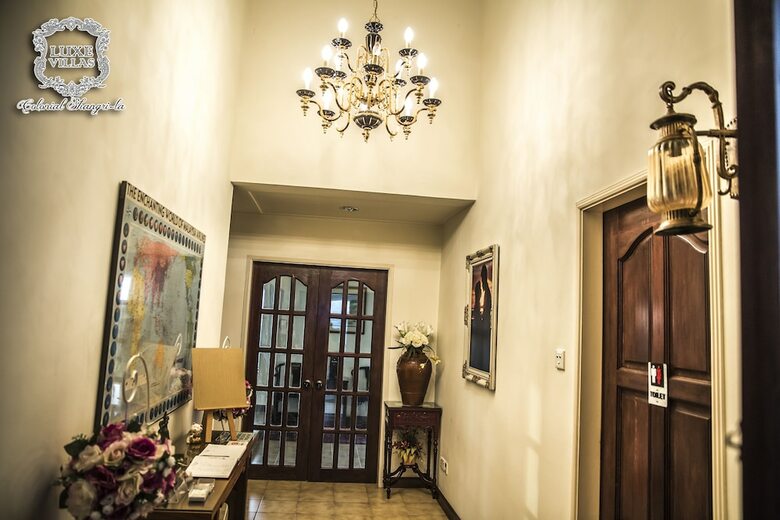 Colonial Shangri-la