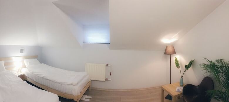 Hygge Cafe & Hotel