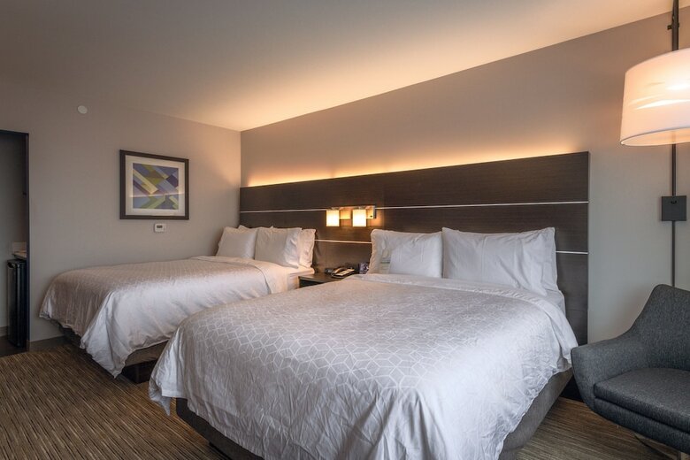 Hotel Holiday Inn Express & Suites Tulsa Downtown