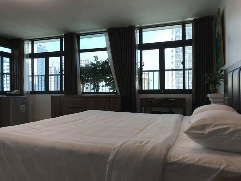 Westlake Tay Ho Hotel