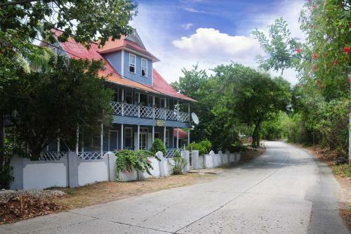 Hostal Coconut Paradise Lodge