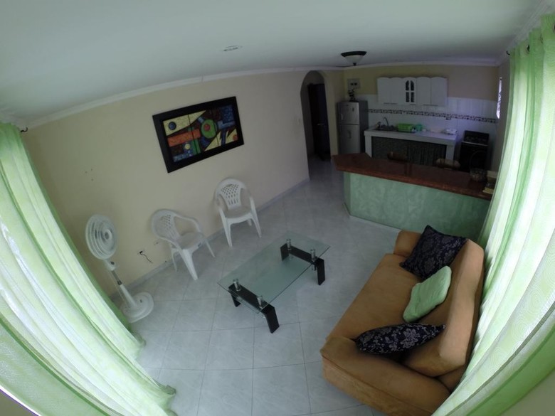 Zippy�s Sea View Apartment
