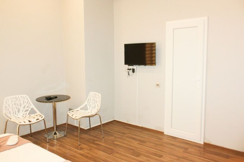 Hostal Check-in Baku Hotel & Hostel