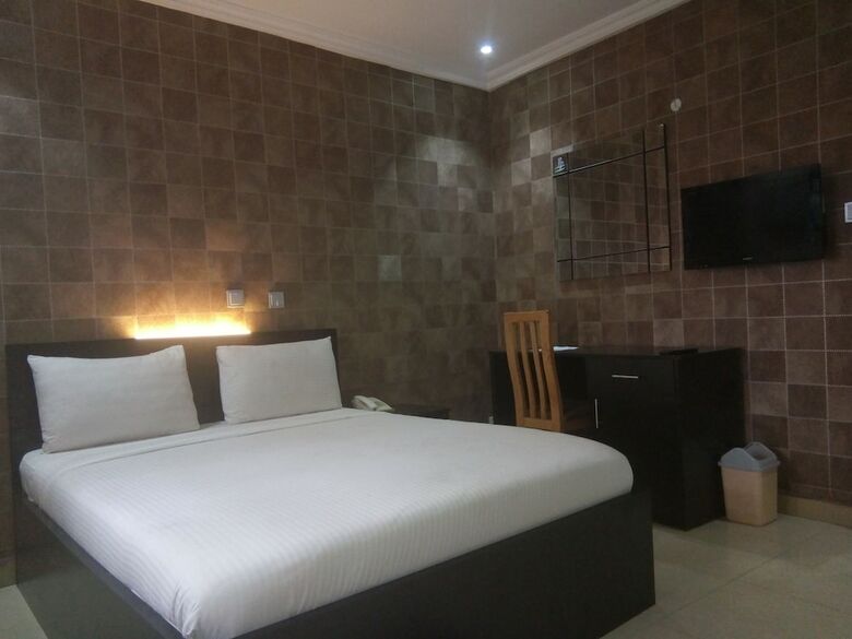 Angel Park Place Hotel