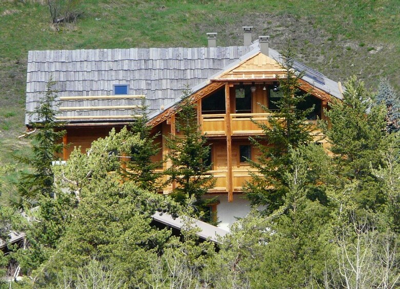 Hotel Le Cerf Che - Near Aravet Gondola