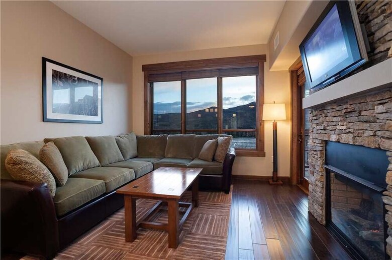 Trailhead Lodge 4106