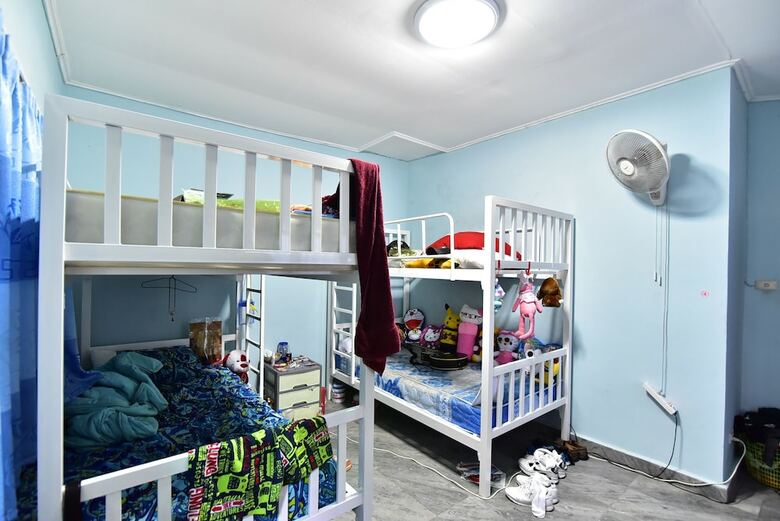 Hostal Sitpholek Muay Thai Camp - Hostel