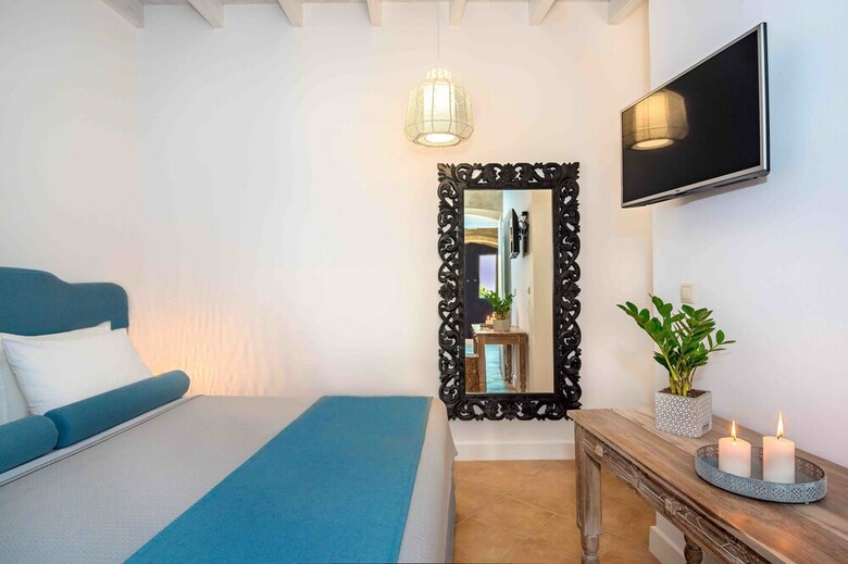 Apartamentos Lithinon Suites & Studios White