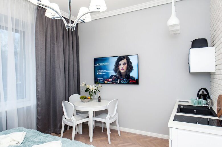 Noble Apartments