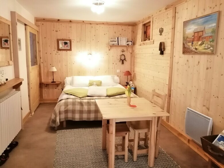 Hotel Chambre D'hotes La Mourerous