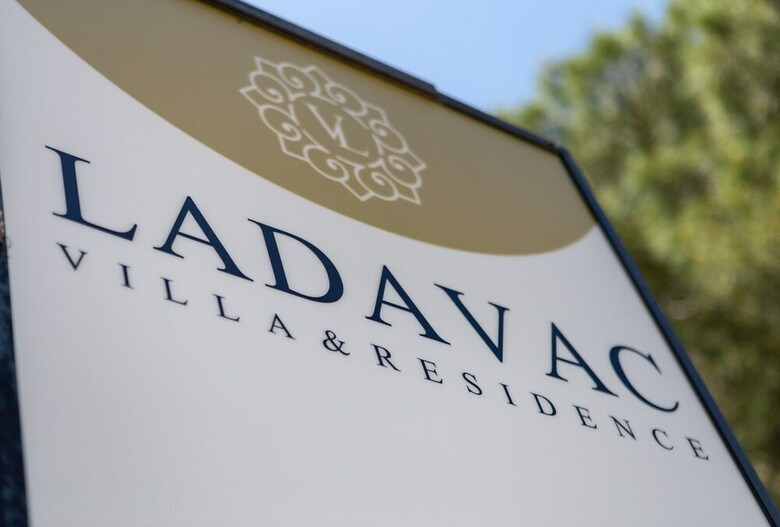 Apartamentos Villa Ladavac