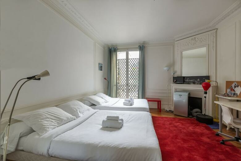 Apartamento Balcony Bliss Steps From The Bois De Boulogne