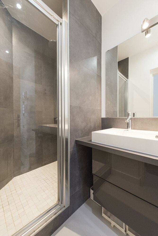 Contemporary Chic By Place De La Nation