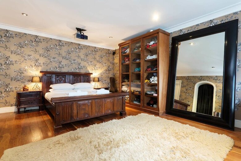 Sophisticated South Kensington