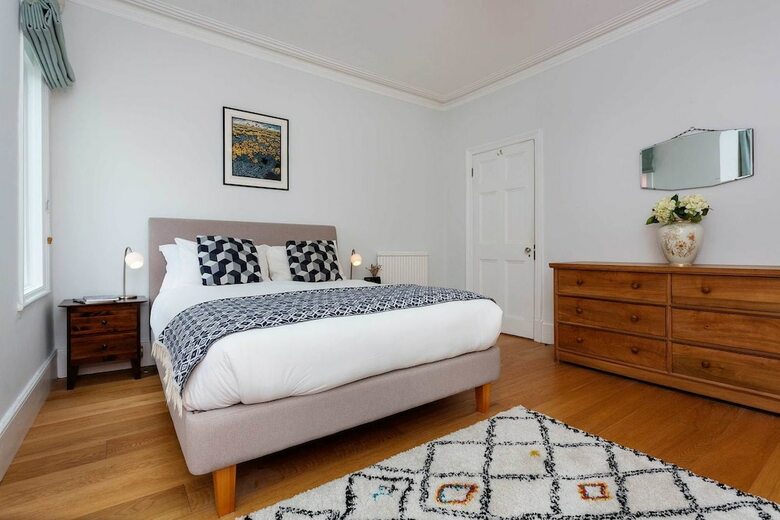Highbury Dream House