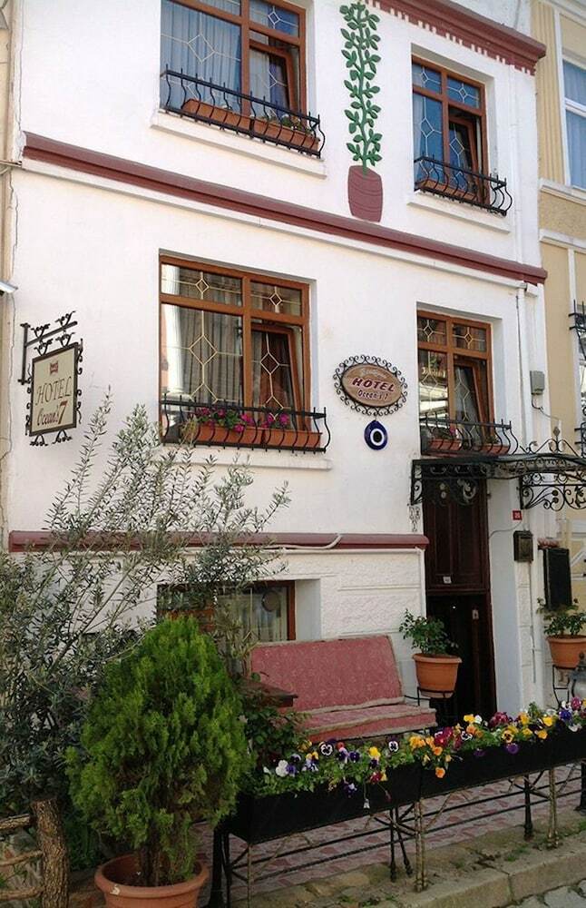 Bed & Breakfast Ocean's 7 Hotel