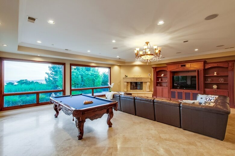 Tropical 5br La Jolla Retreat By Namastay