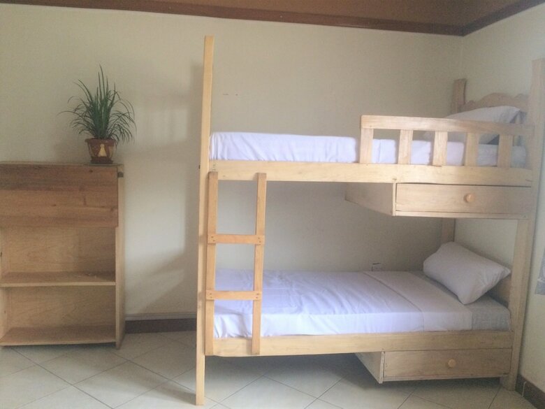 Hostal The Five Horsemen Uganda Ltd - Hostel