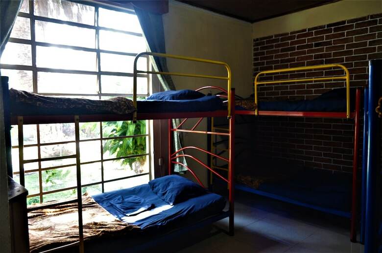 Hostal Dulces Sue�os - Hostel