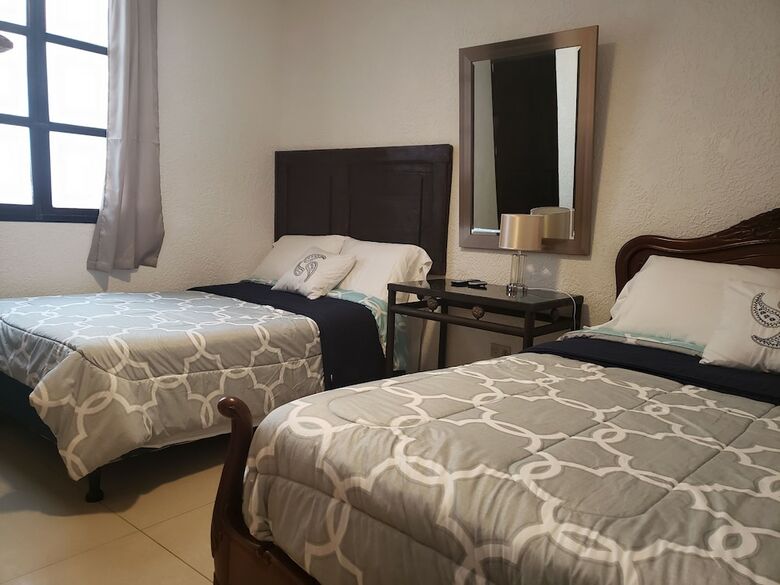 Hotel Apartment La Capitan�a