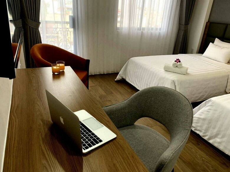 Royal Dragon Boutique Hotel