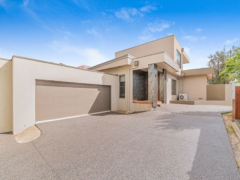 Broadwater By The Beach - With Heated Outdoor Spa
