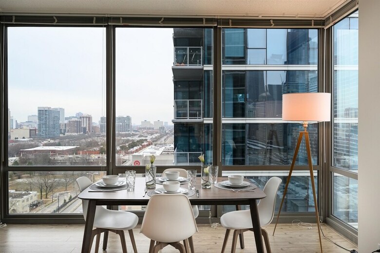 Hotel Kasa Chicago South Loop Apartments