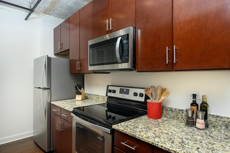 Hotel Kasa Chicago South Loop Apartments