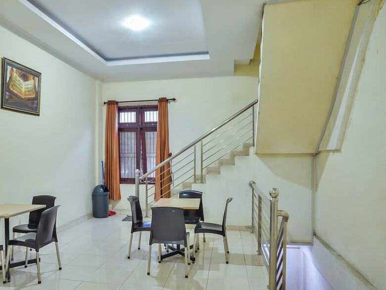Hotel Zen Rooms Setiabudi Syariah Medan