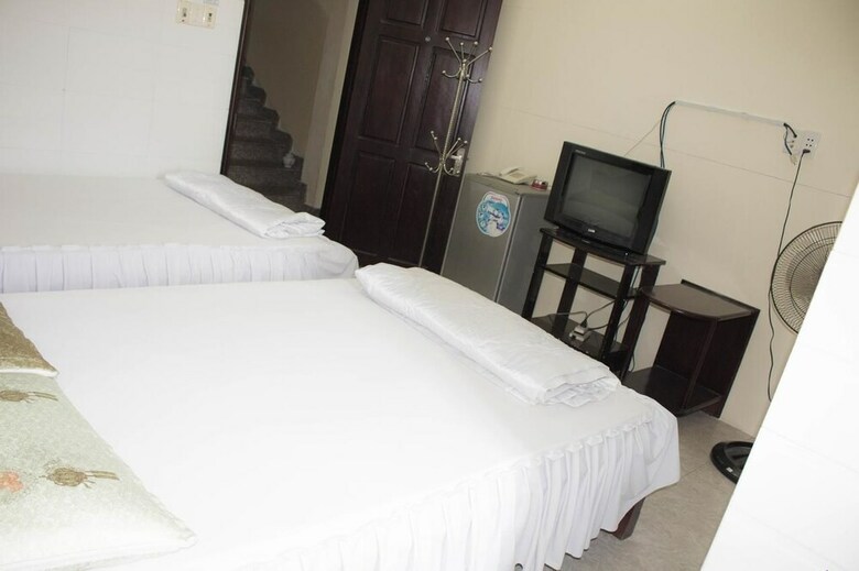 Hung Binh Hotel