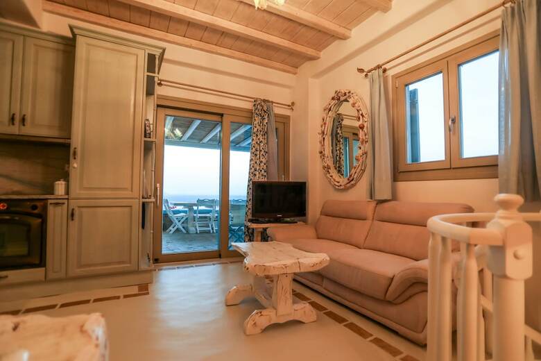 Anthi House
